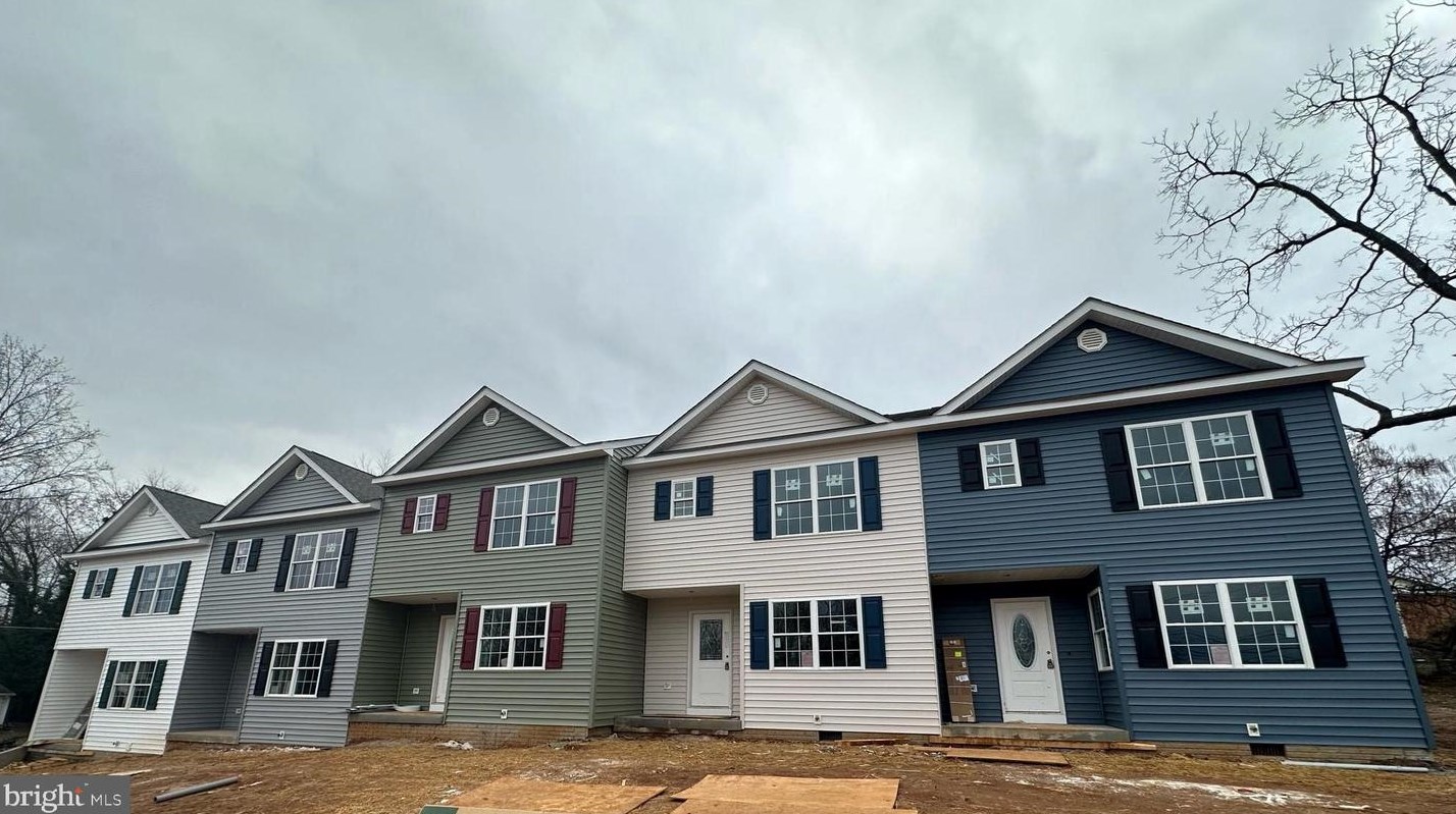 916 Virginia Ave, Front Royal, VA 22630-3535