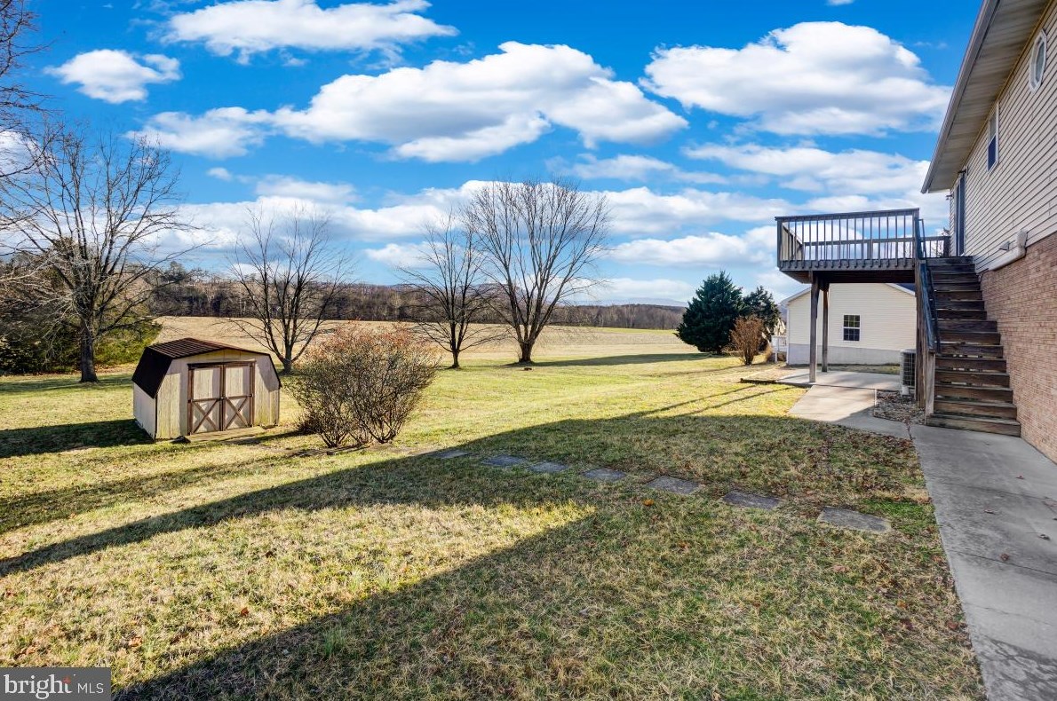 1141 Kesler Rd, Front Royal VA  22630-4661 exterior