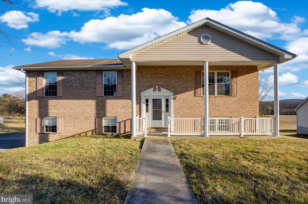 1141 Kesler Rd, Front Royal, VA 22630-4661