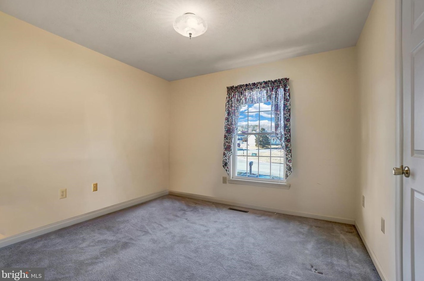 1141 Kesler Rd, Front Royal VA  22630-4661 exterior