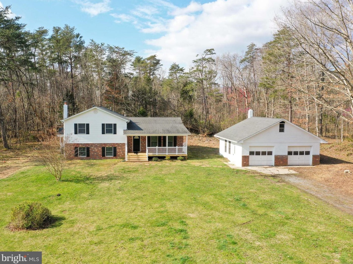 106 Ridgeway Rd, Front Royal, VA 22630-8602