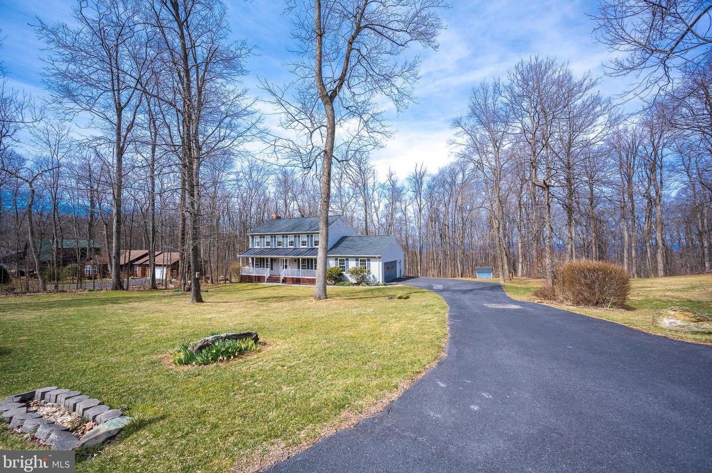 3011 Freezeland Rd, Linden, VA 22642