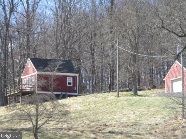 1437 Fiery Run Rd, Linden VA  22642-6636 exterior