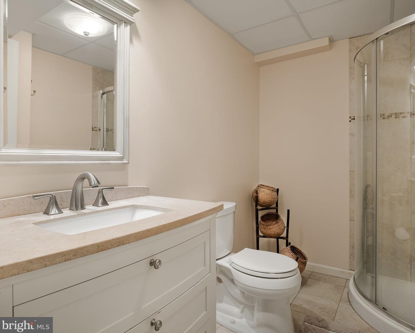 72 Pocahontas Rd, Front Royal VA  22630-5712 exterior