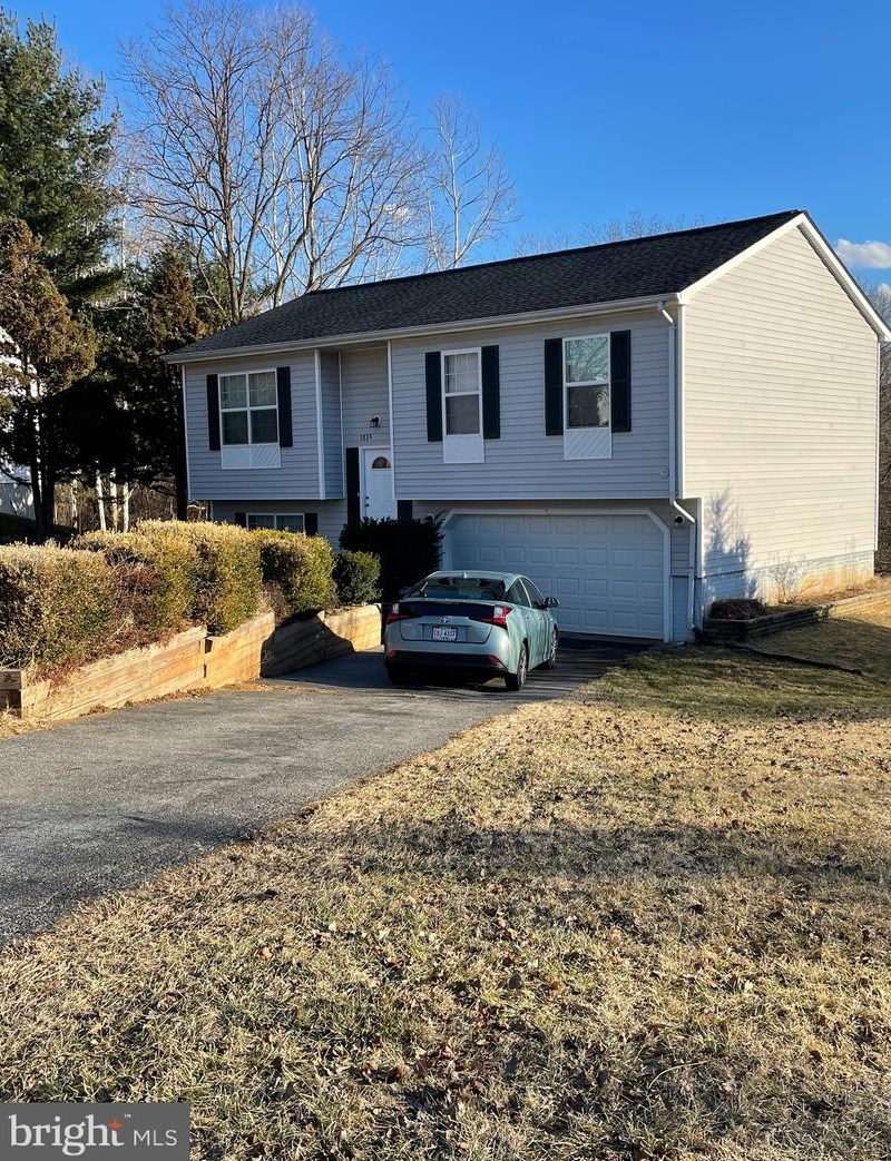 1035 Meadow Ct, Front Royal, VA 22630