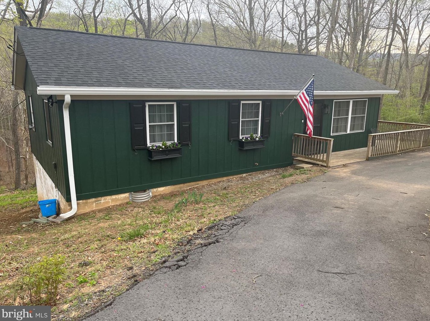 3502 Howellsville Rd, Front Royal, VA 22630-4446