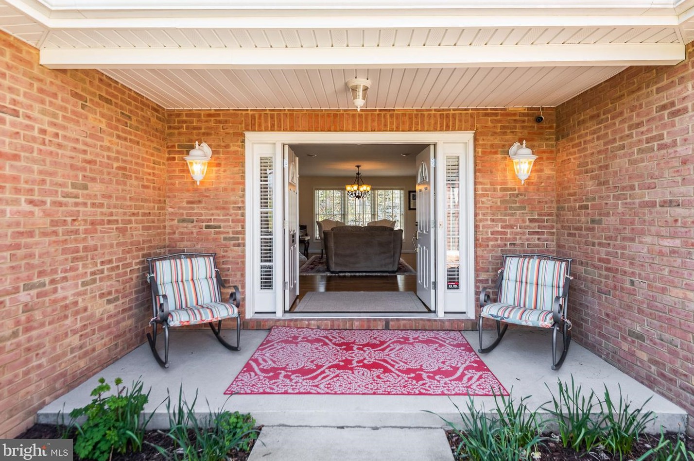 524 Main St, Front Royal VA  22630-2565 exterior