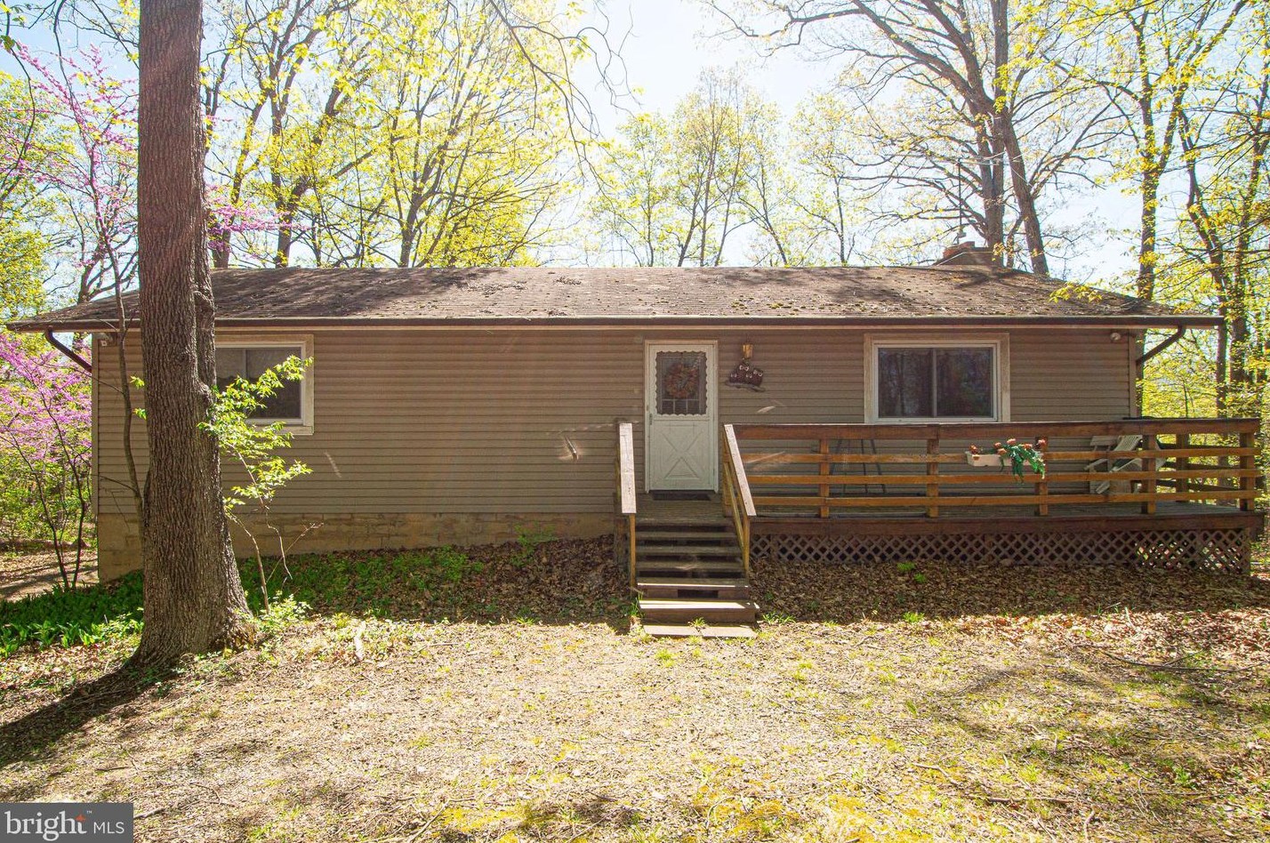 81 Sligo Ct, Front Royal, VA 22630-3861