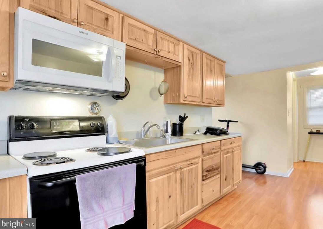 316 W 9th St #b, Front Royal, VA 22630