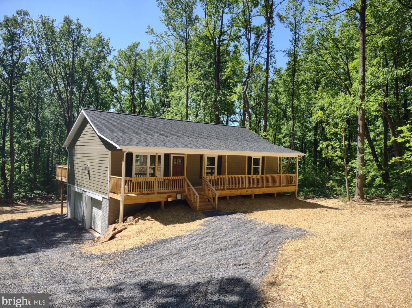 295 Rocky Mt Rd, Linden, VA 22642