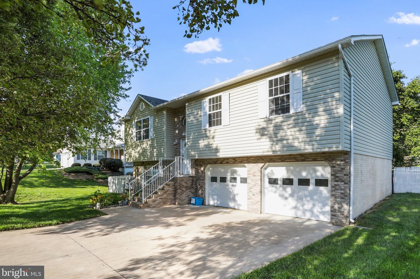 58 Westminster Dr, Front Royal, VA 22630-3746