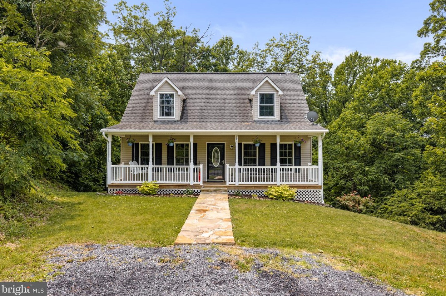793 Highridge Rd, Front Royal, VA 22630-5529