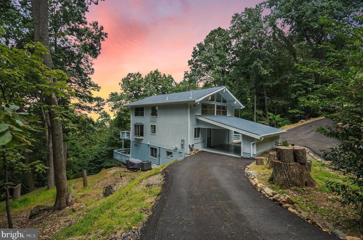 7 Trent Trail Ct, Front Royal, VA 22630