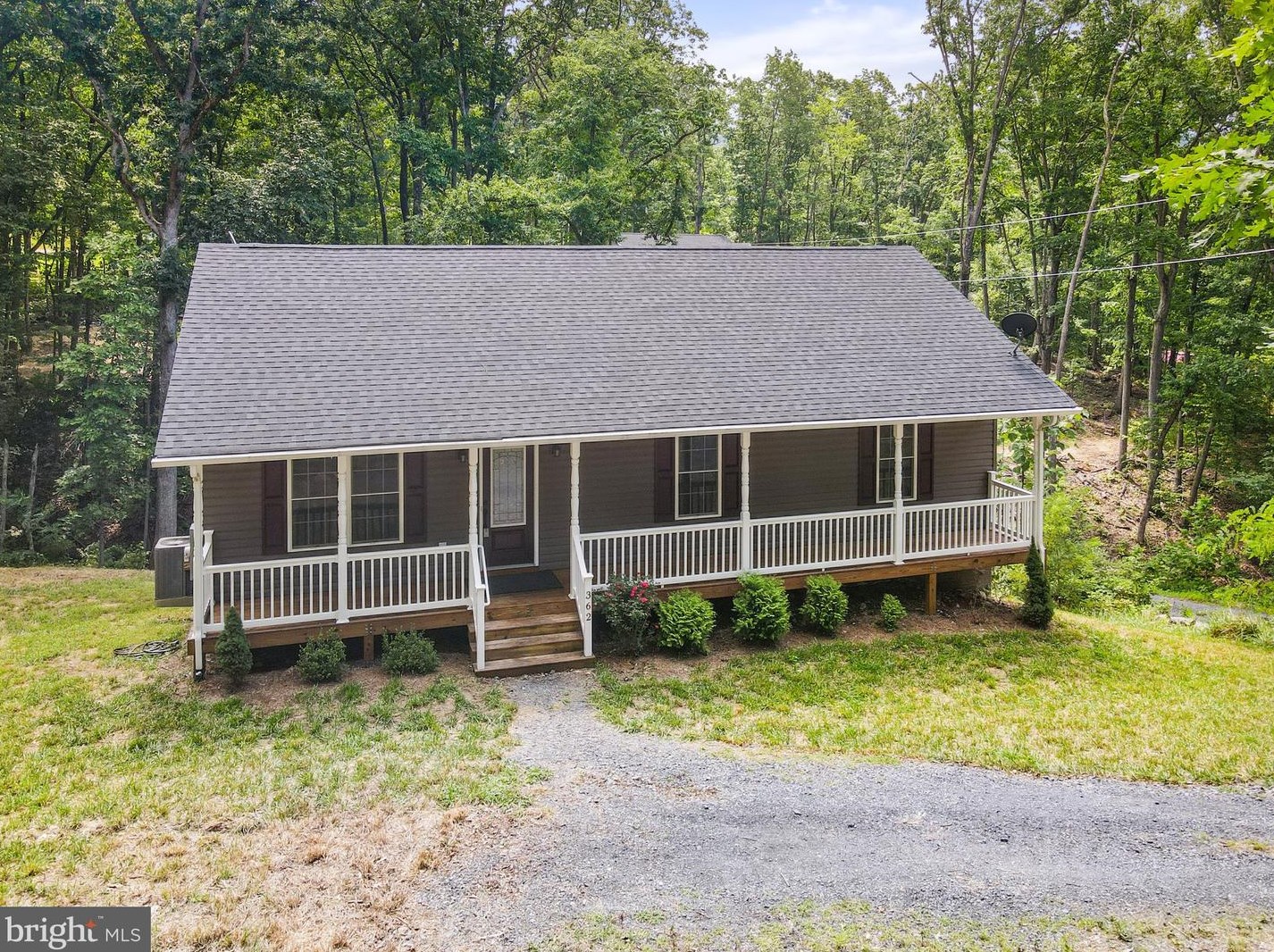 362 Goode Dr, Front Royal, VA 22630-6225