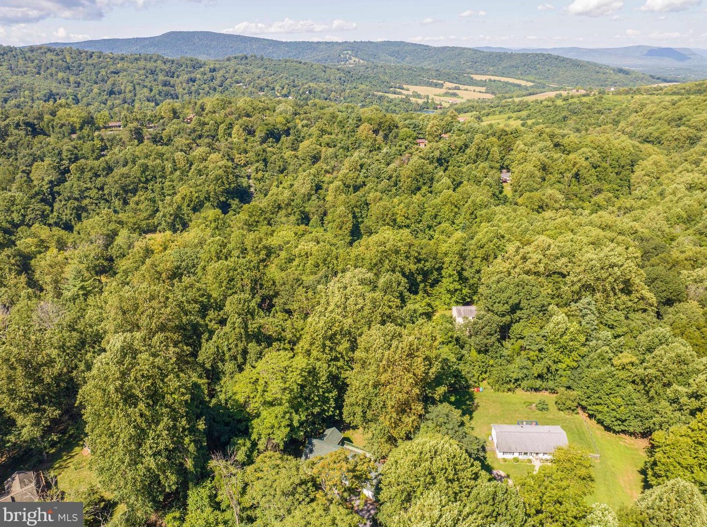 53 Tanager Ct, Front Royal, VA 22630