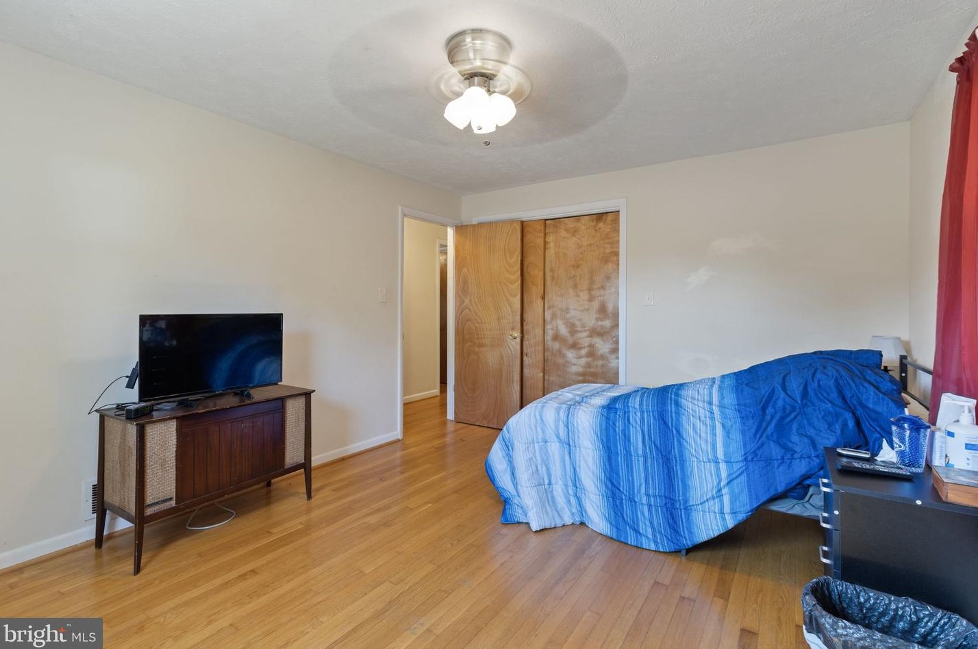 116 15th St, Front Royal VA  22630-4110 exterior
