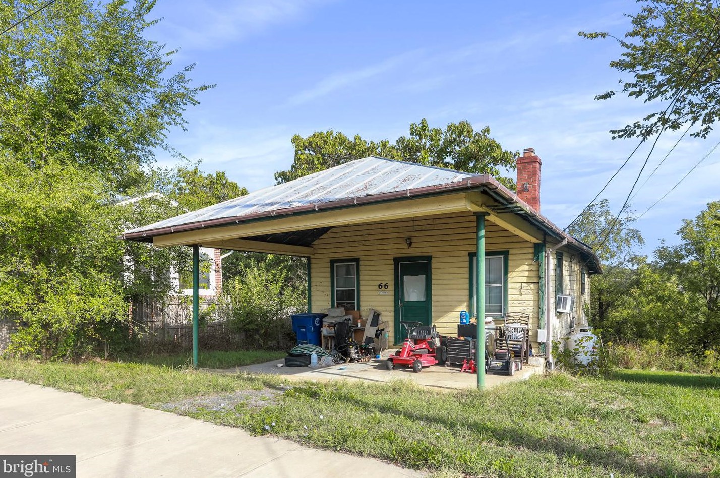 66 Strasburg Rd, Front Royal, VA 22630-4677