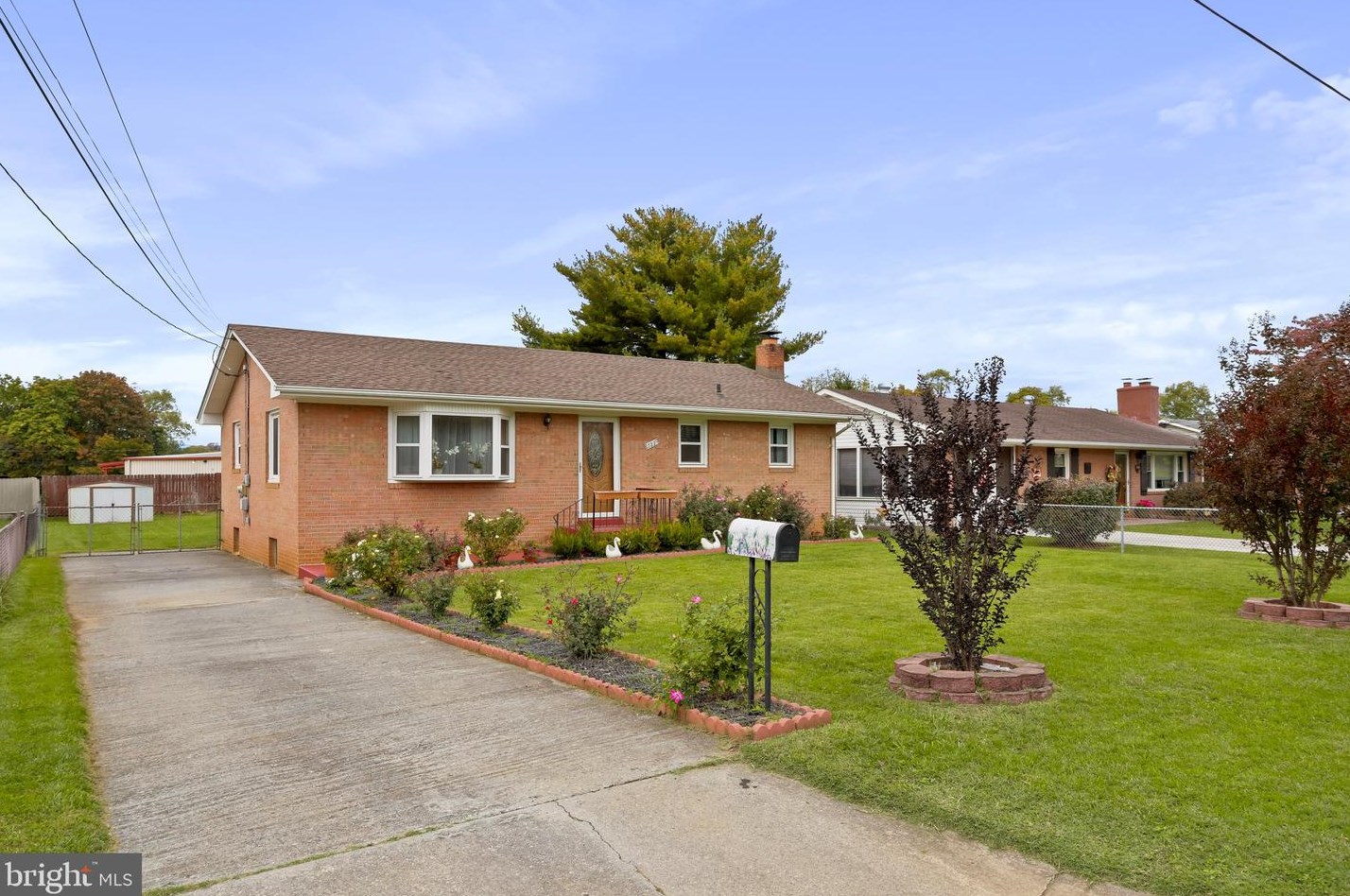 722 Manassas Ave, Front Royal, VA 22630