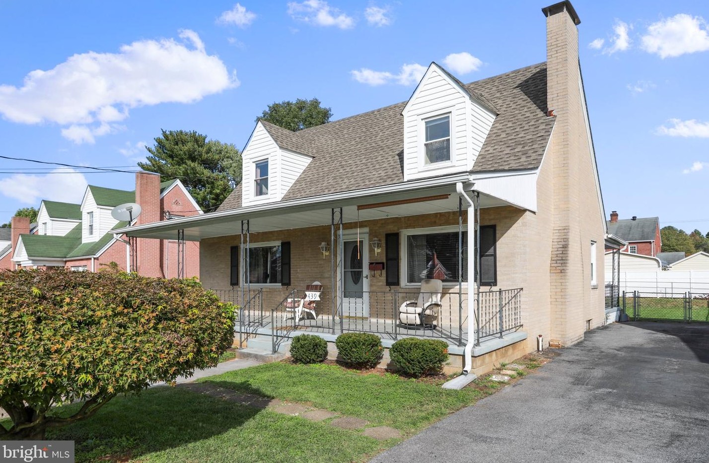 439 Manassas Ave, Front Royal, VA 22630-4041