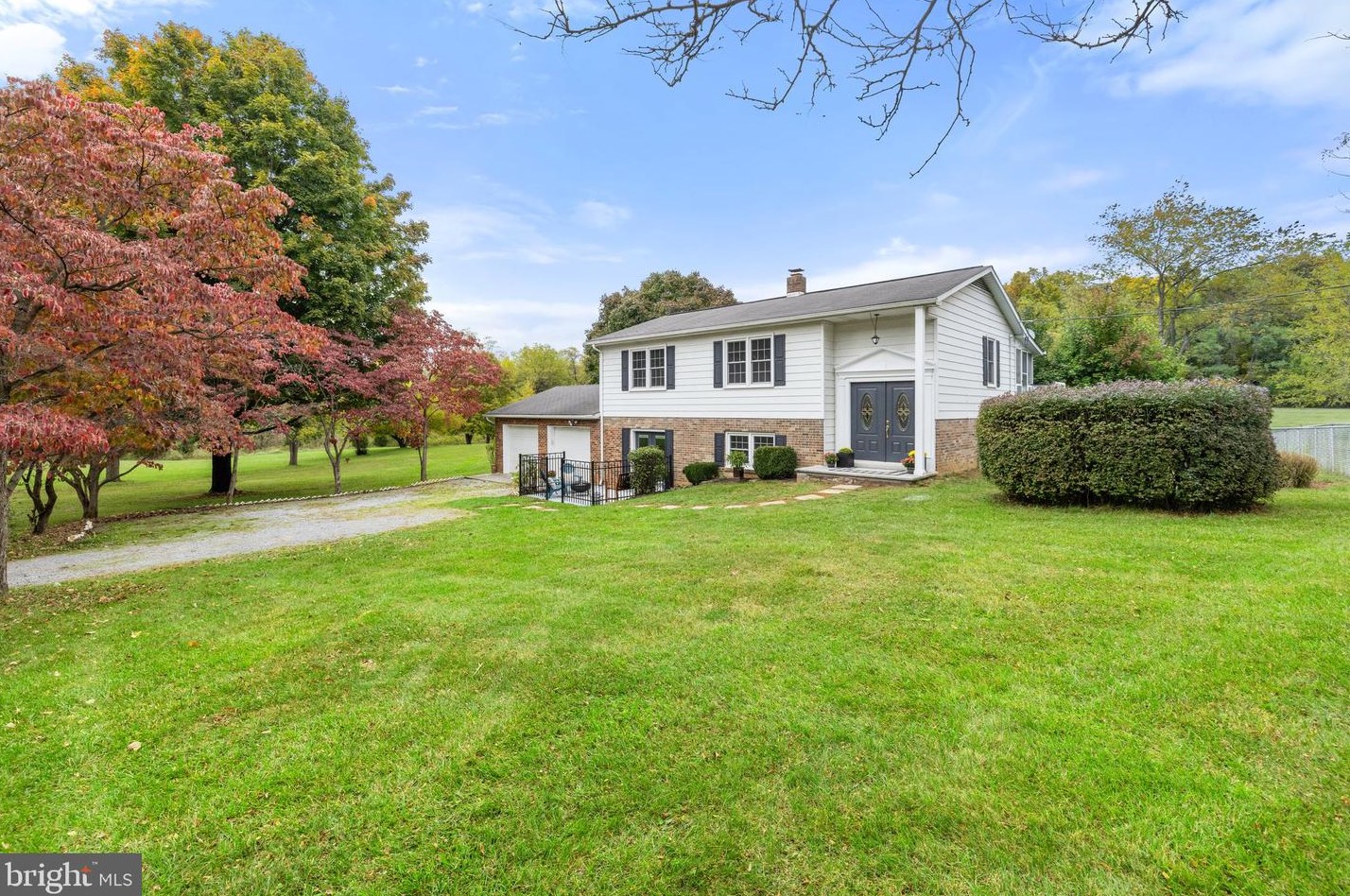 512 Cedar Crest Ln, Front Royal, VA 22630