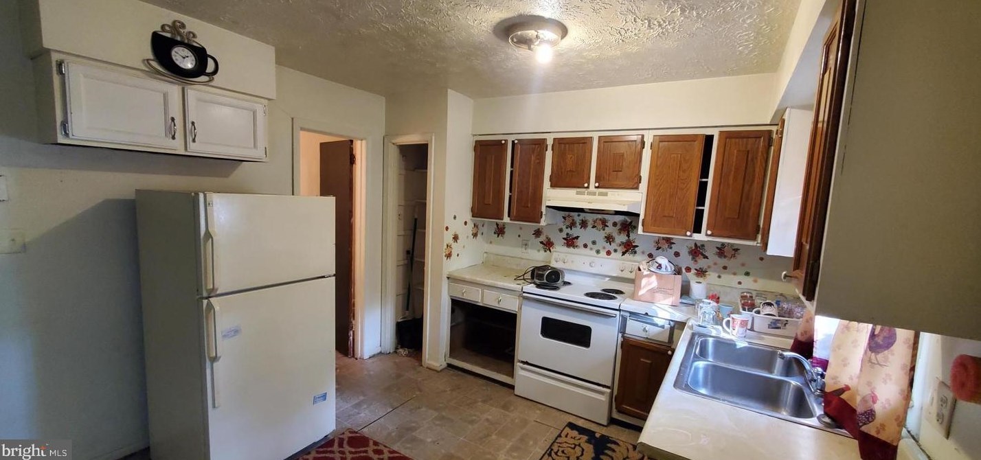 115 Beeden Ln, Front Royal, VA 22630