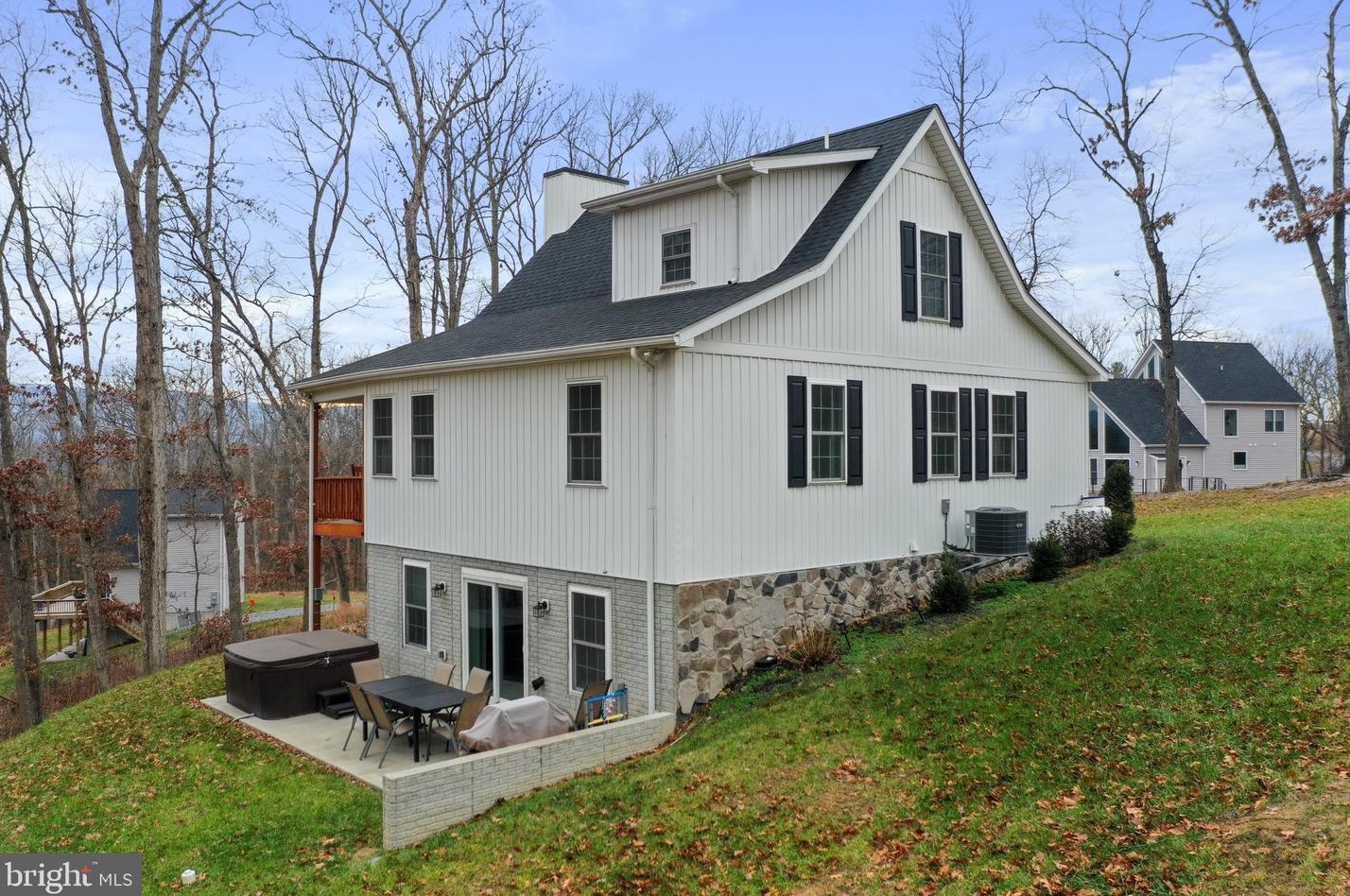 261 Sunset Village Rd, Front Royal, VA 22630