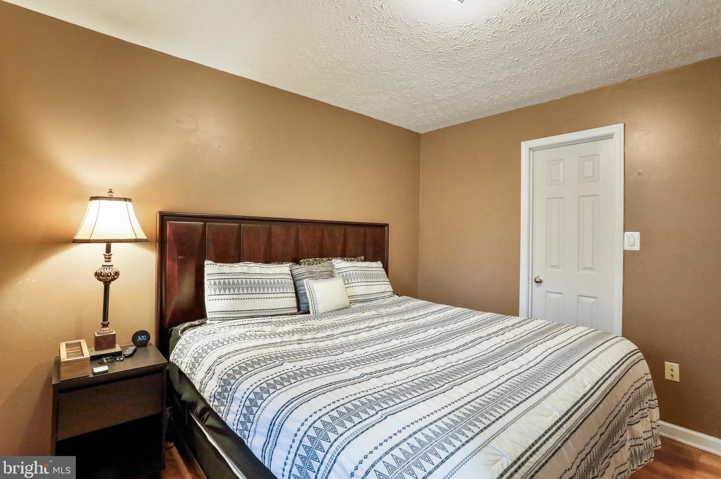 130 Juniper Dr, Front Royal VA  22630-9333 exterior