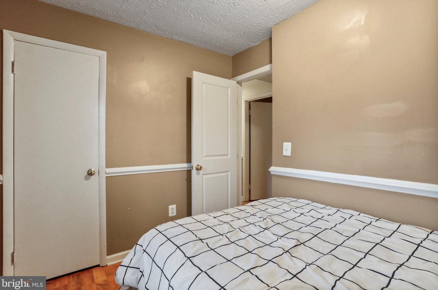 130 Juniper Dr, Front Royal VA  22630-9333 exterior