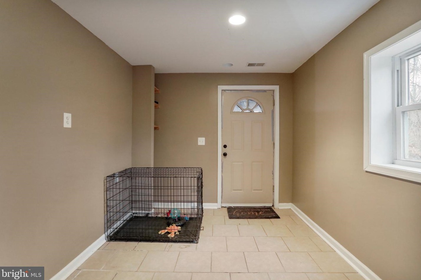 130 Juniper Dr, Front Royal VA  22630-9333 exterior