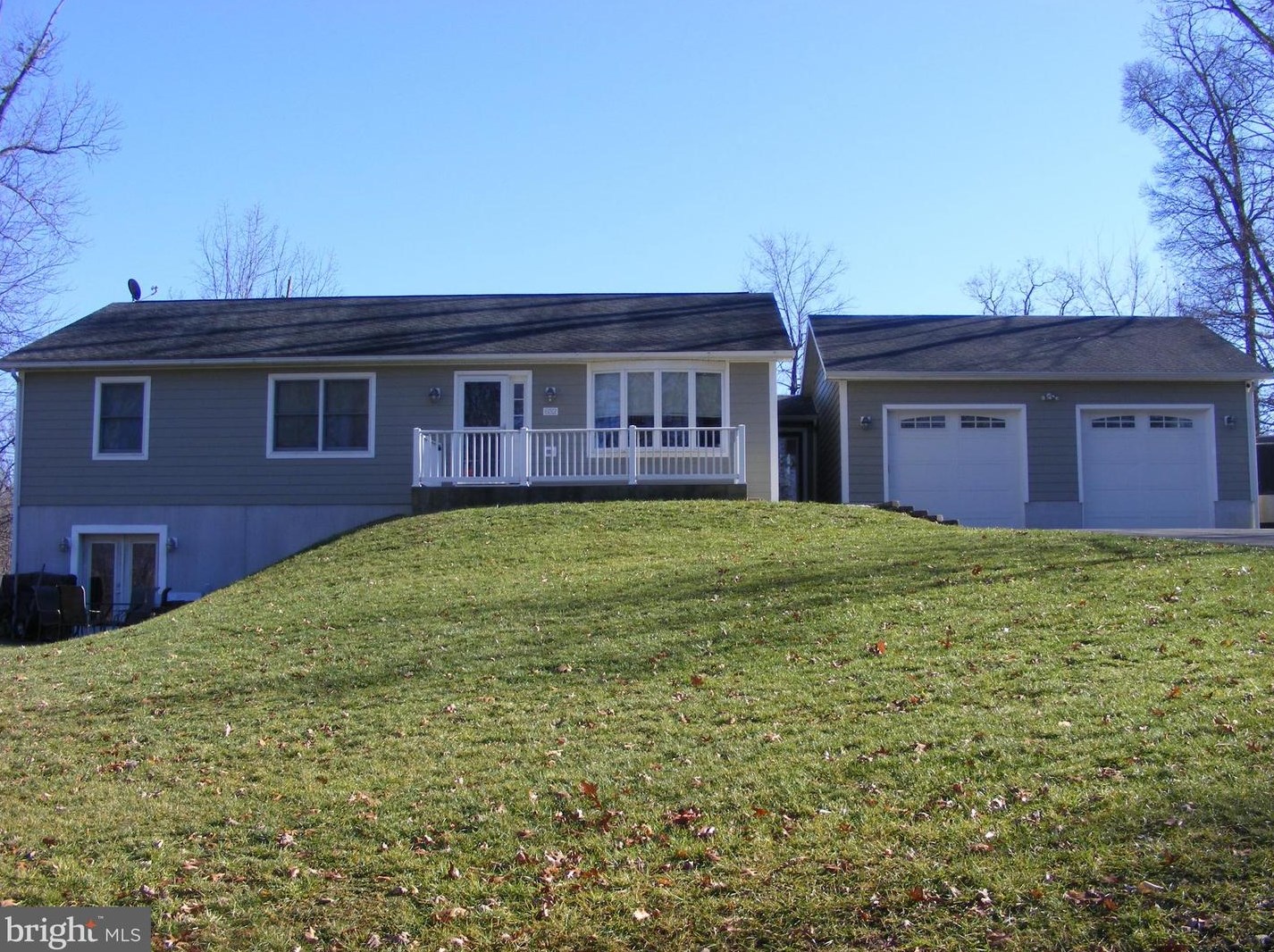652 Rollason Dr, Front Royal, VA 22630-9372