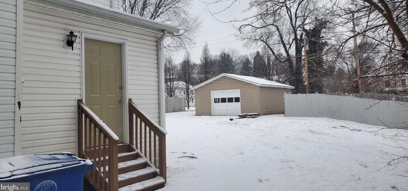 313 Pine St, Front Royal, VA 22630-3121