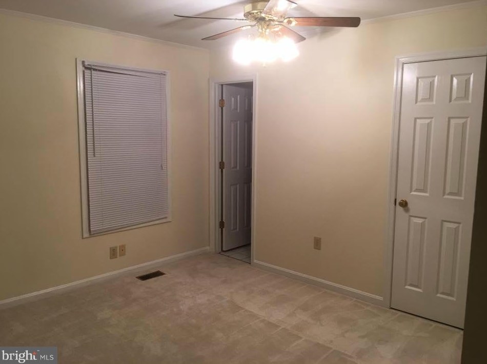 287 Creekside Way, Front Royal, VA 22630