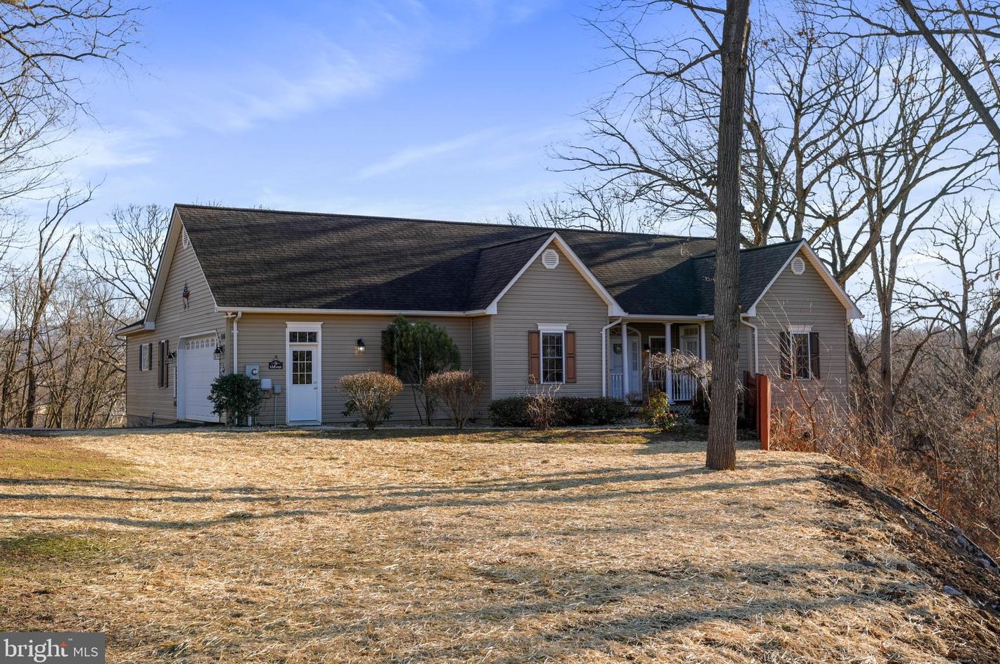 1110 Summit Ave, Front Royal, VA 22630-3434