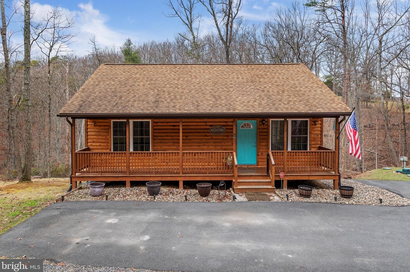 94 Roaches Run Rd, Front Royal, VA 22630