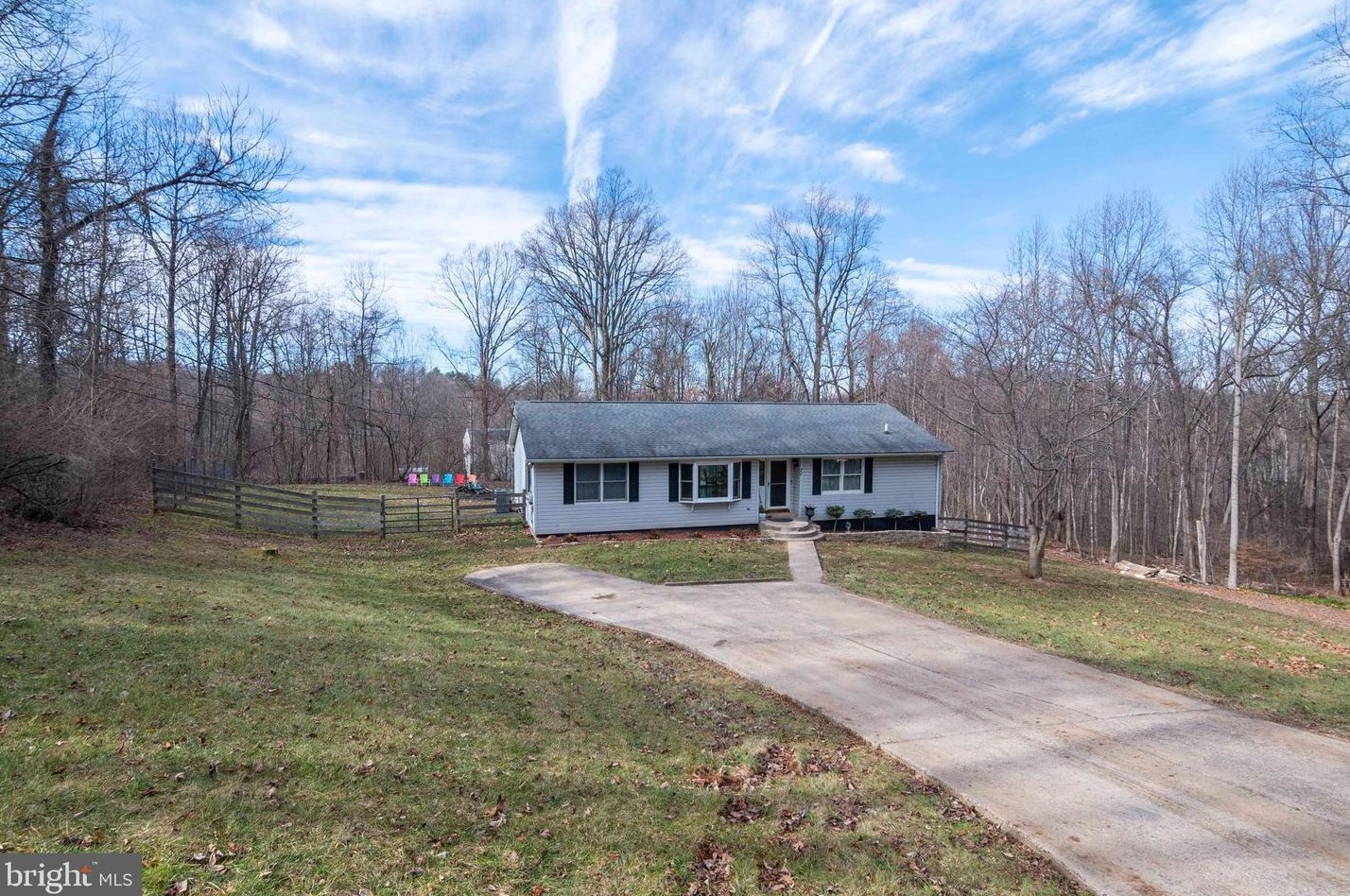 71 Tanager Ct, Front Royal, VA 22630-5900