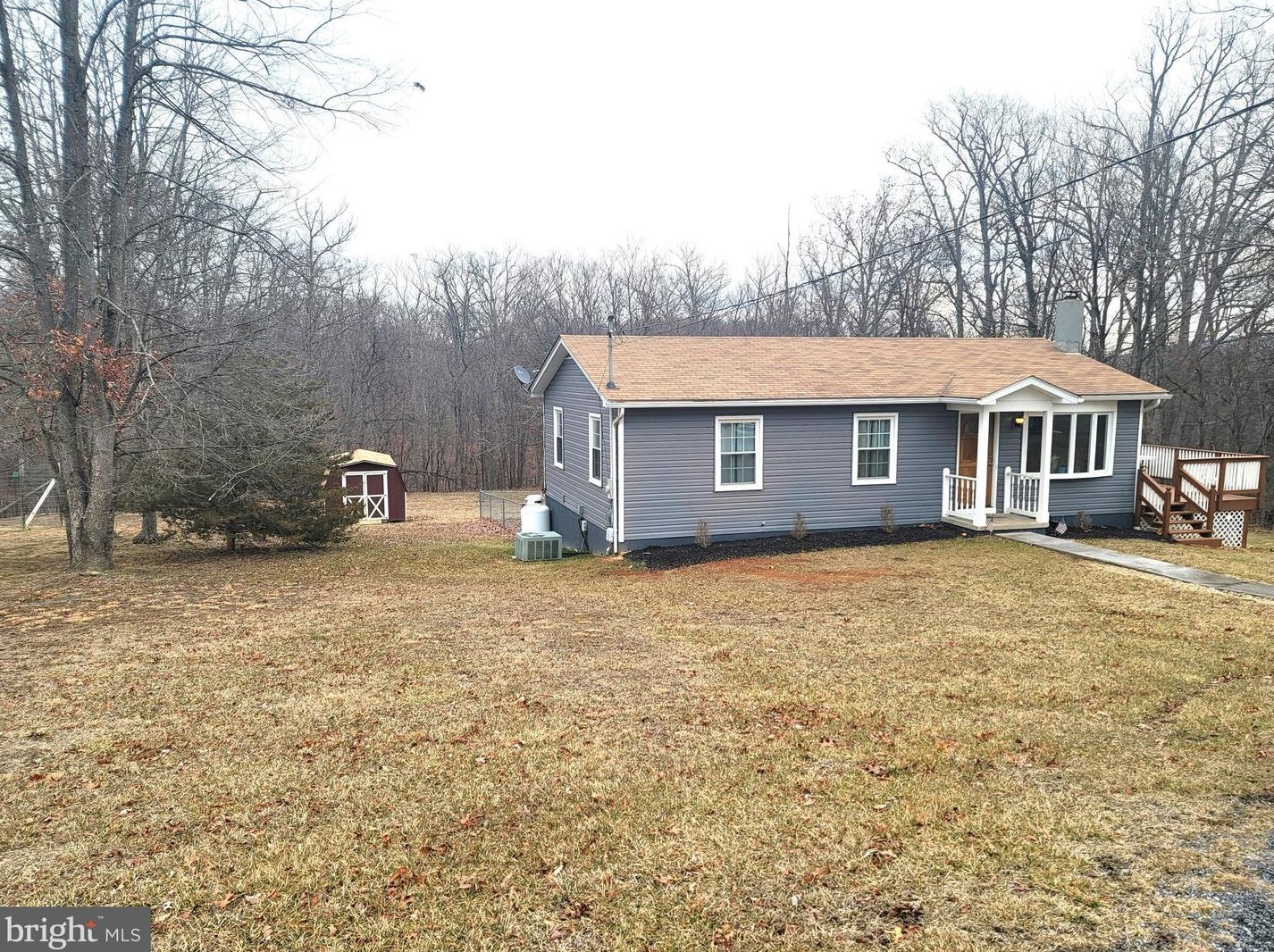 71 Downing Farm Rd, Front Royal VA  22630-5694 exterior
