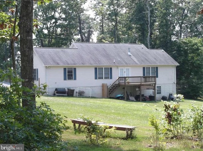 14 Apache Ct, Front Royal, VA 22630-9017