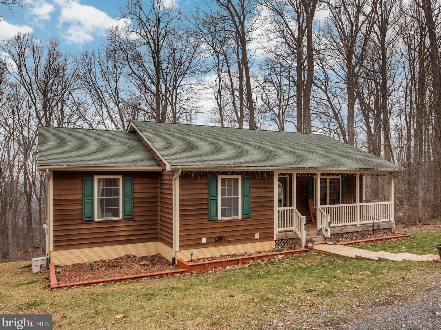 4079 Blue Mountain Rd, Front Royal VA  22630-3880 exterior