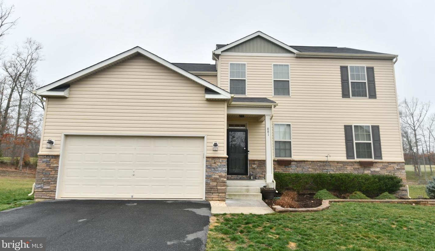 881 Shadows Dr, Front Royal, VA 22630-7068