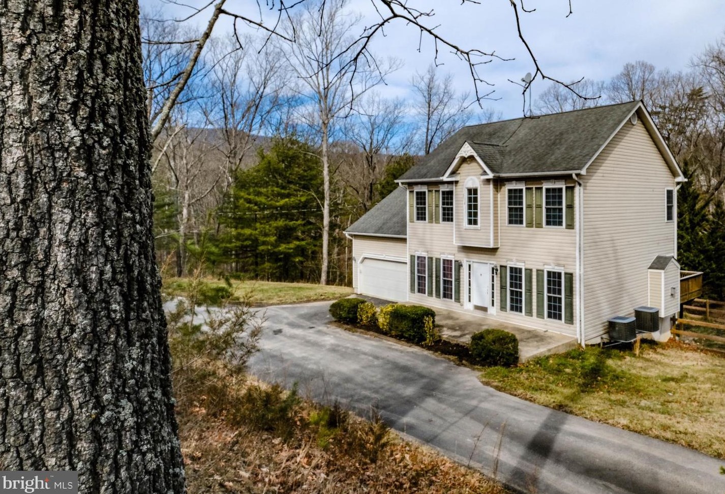 54 Apache Ct, Front Royal, VA 22630