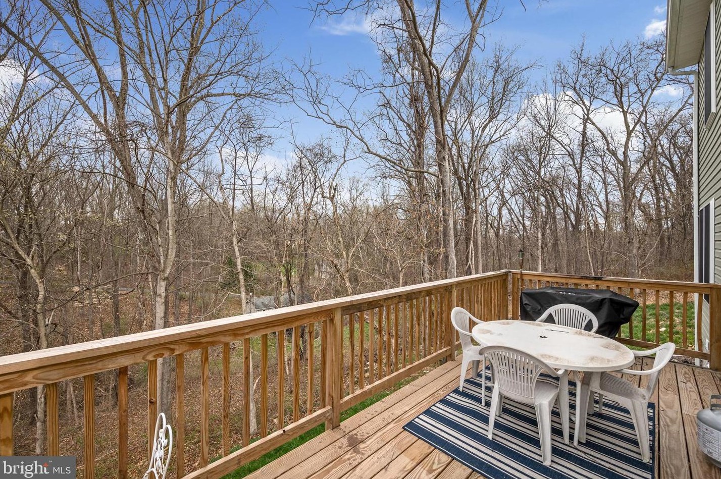 117 Apple Way, Front Royal VA  22630-9330 exterior