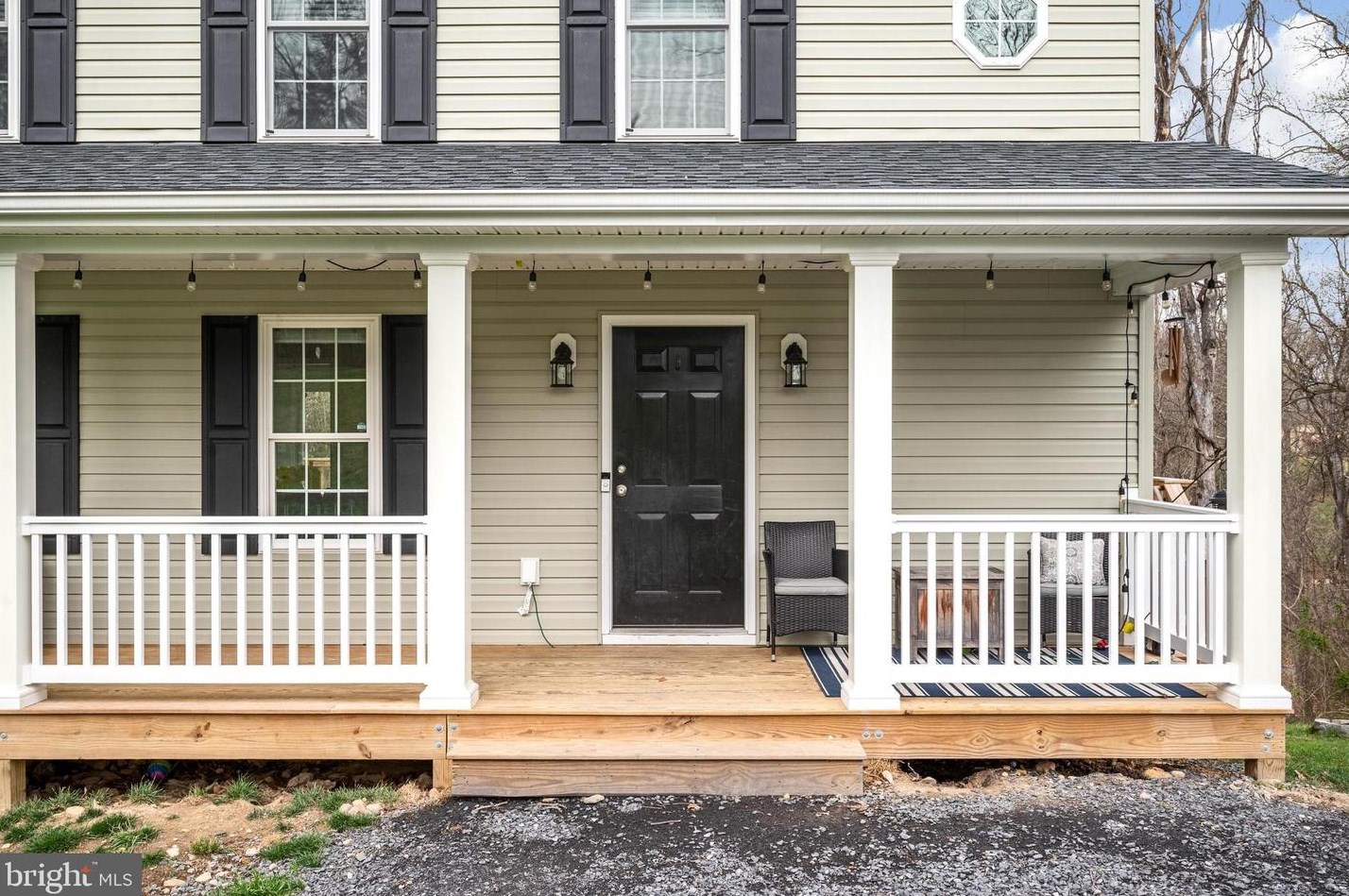 117 Apple Way, Front Royal VA  22630-9330 exterior