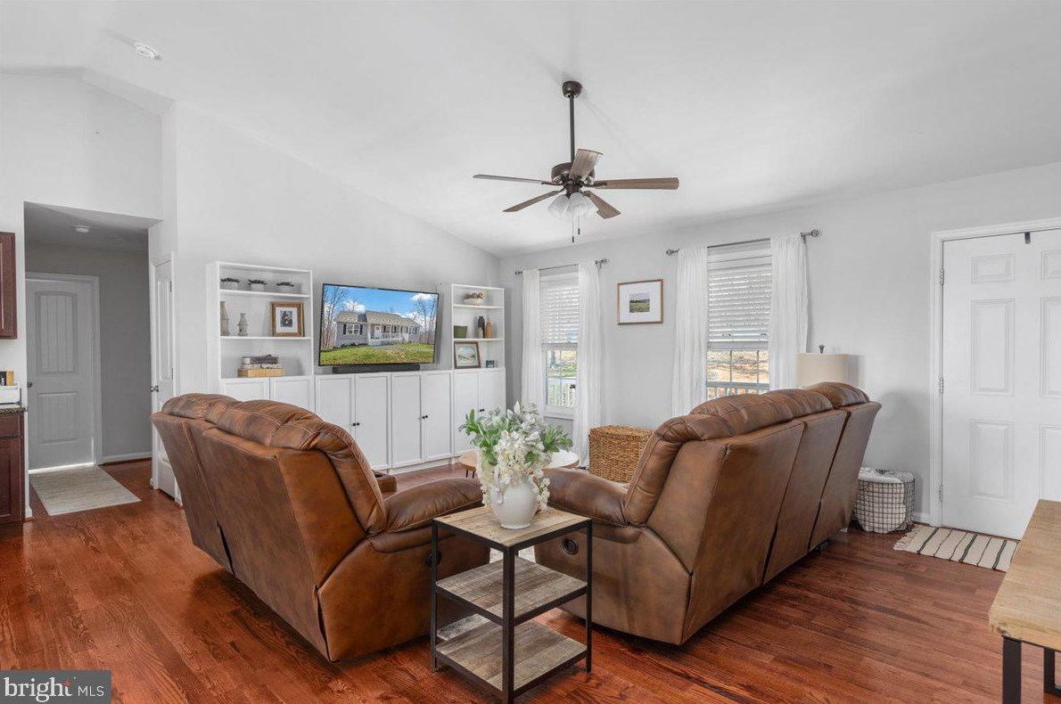 91 Lower Ct, Strasburg, VA 22657