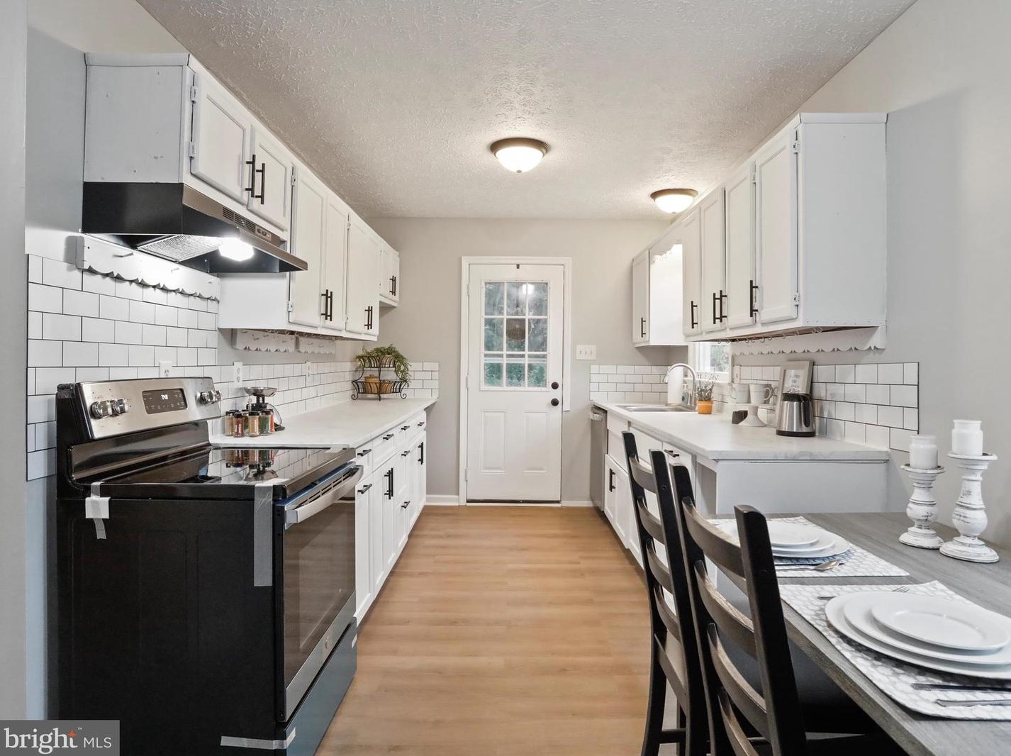 129 Hillwood Dr, Front Royal, VA 22630-6325