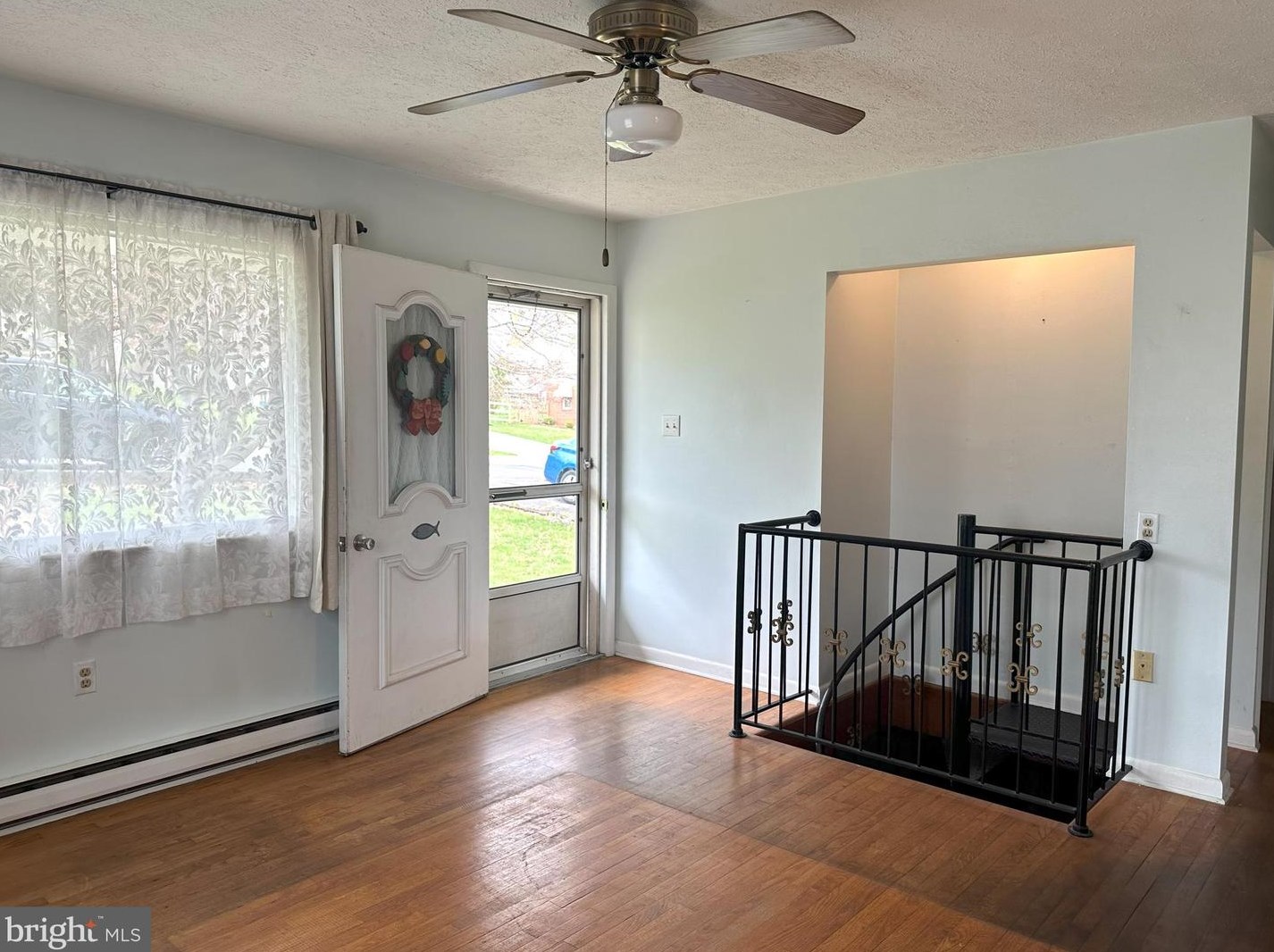 601 Randolph Ave, Front Royal, VA 22630-4311