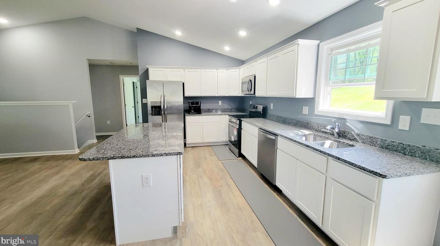 1104 Western Ln, Front Royal, VA 22630