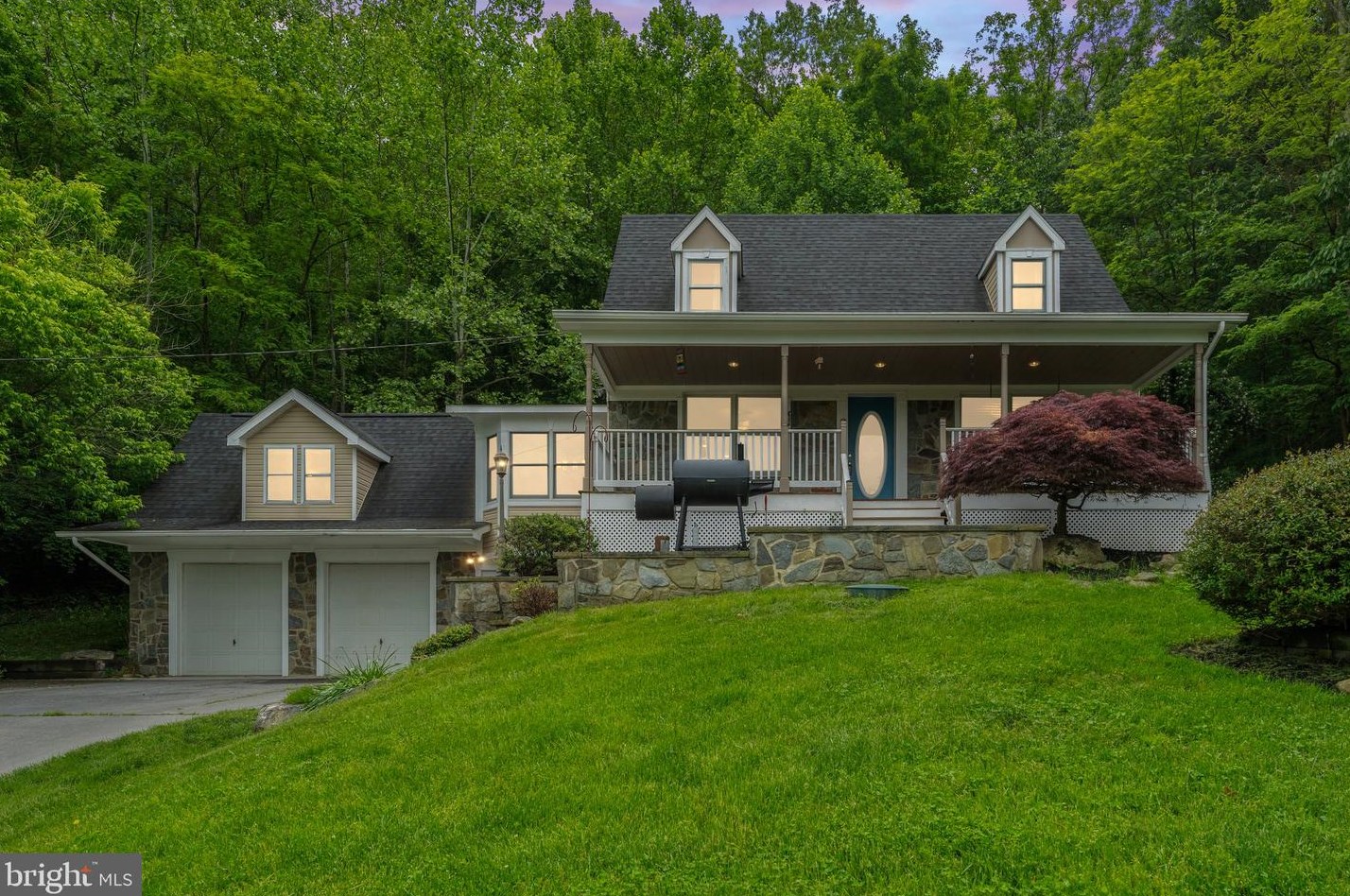 5476 Howellsville Rd, Front Royal, VA 22630