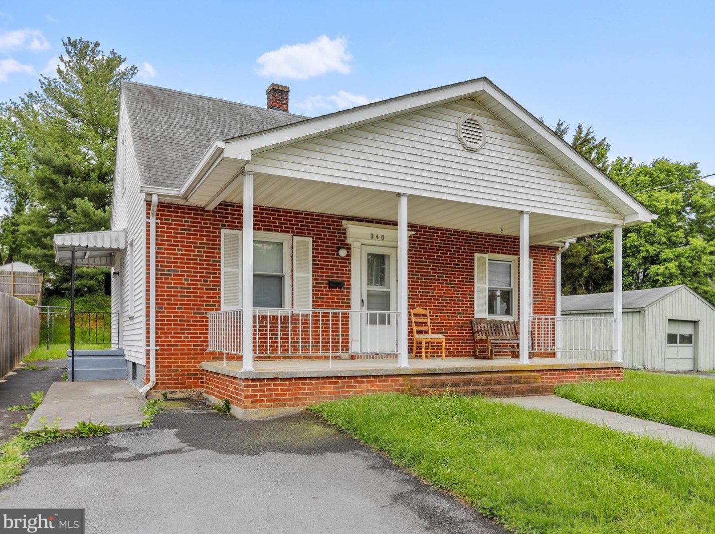 346 W 11th St, Front Royal, VA 22630