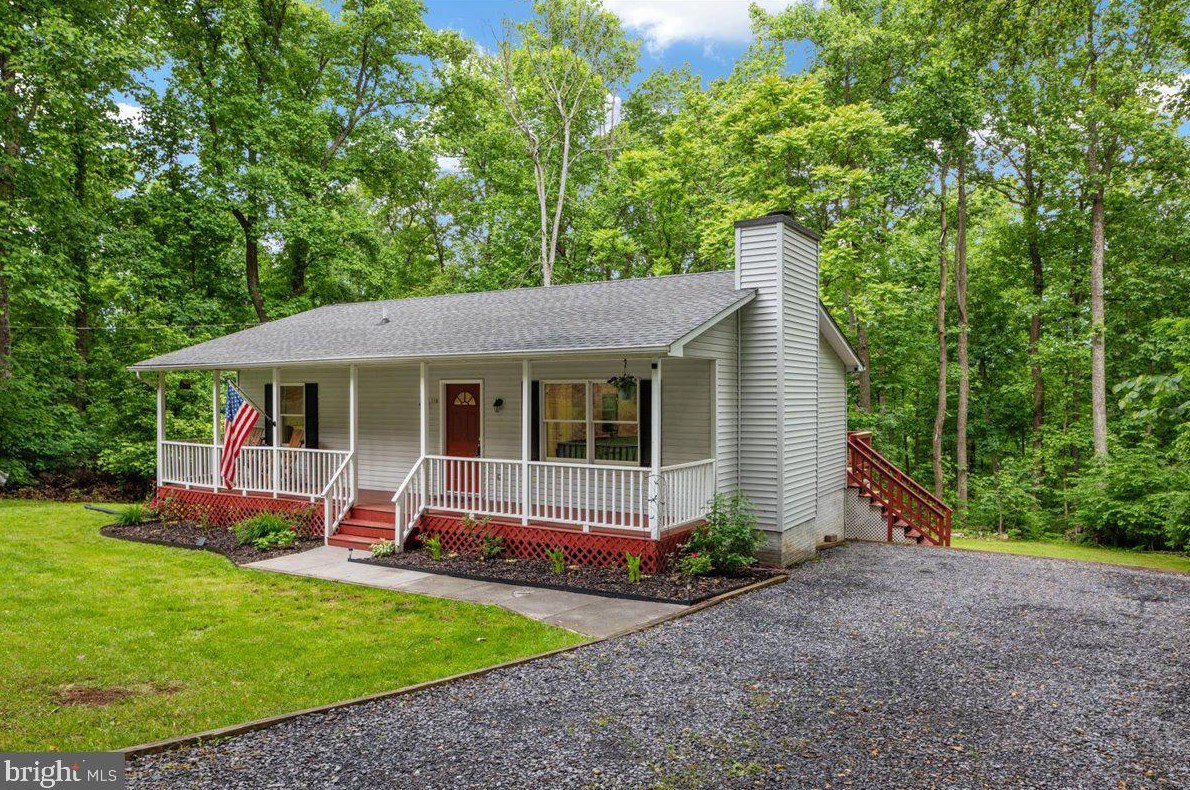 119 Hickory Nut, Linden, VA 22642