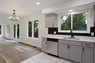 143 Zinn Way, Linden, VA 22642 - Photo 2